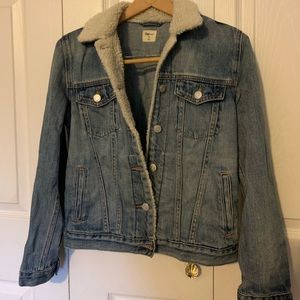 Gap Sherpa Lined Denim Jacket XS